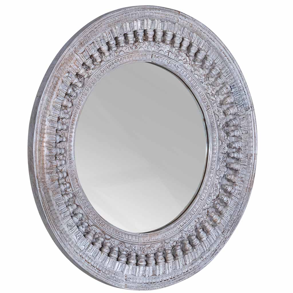 Luminous Circles: The round shape mirror