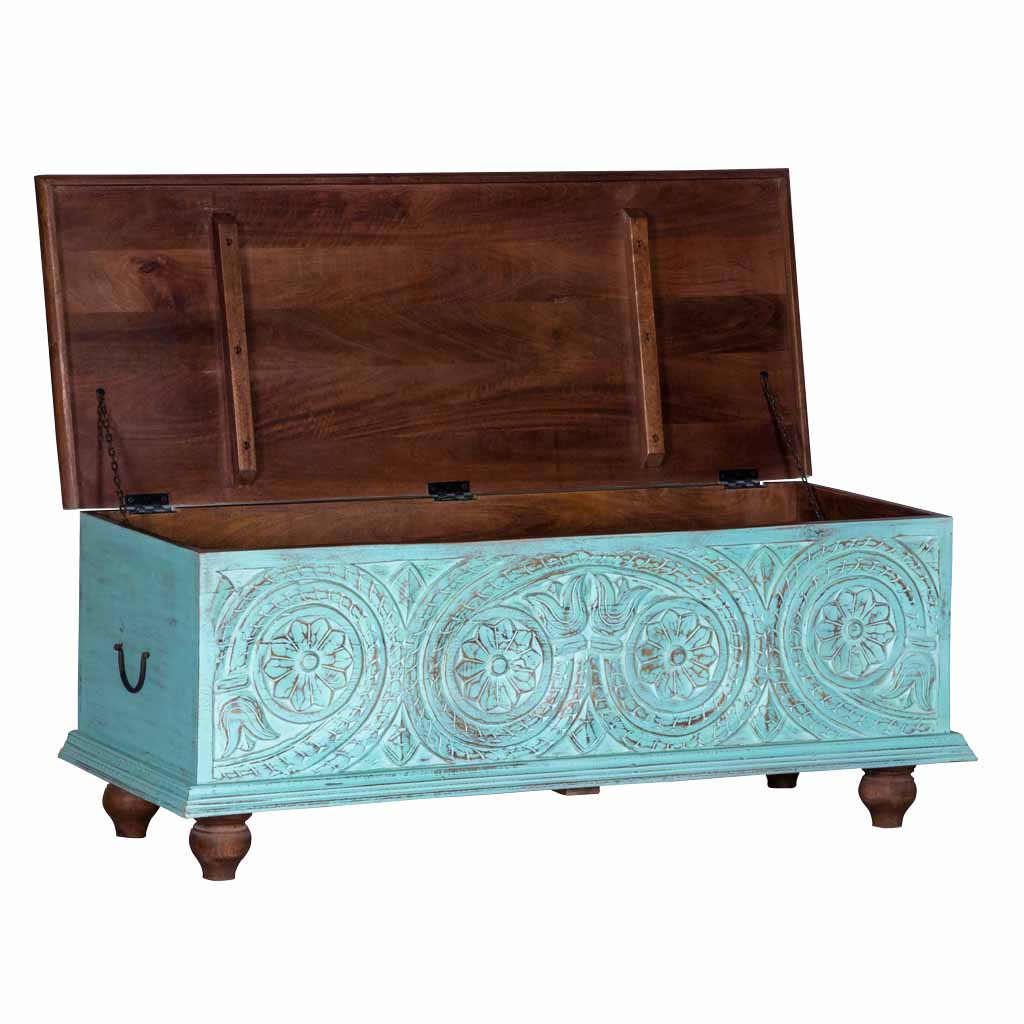 Maadze Rustic Trunk Coffee table with drawers